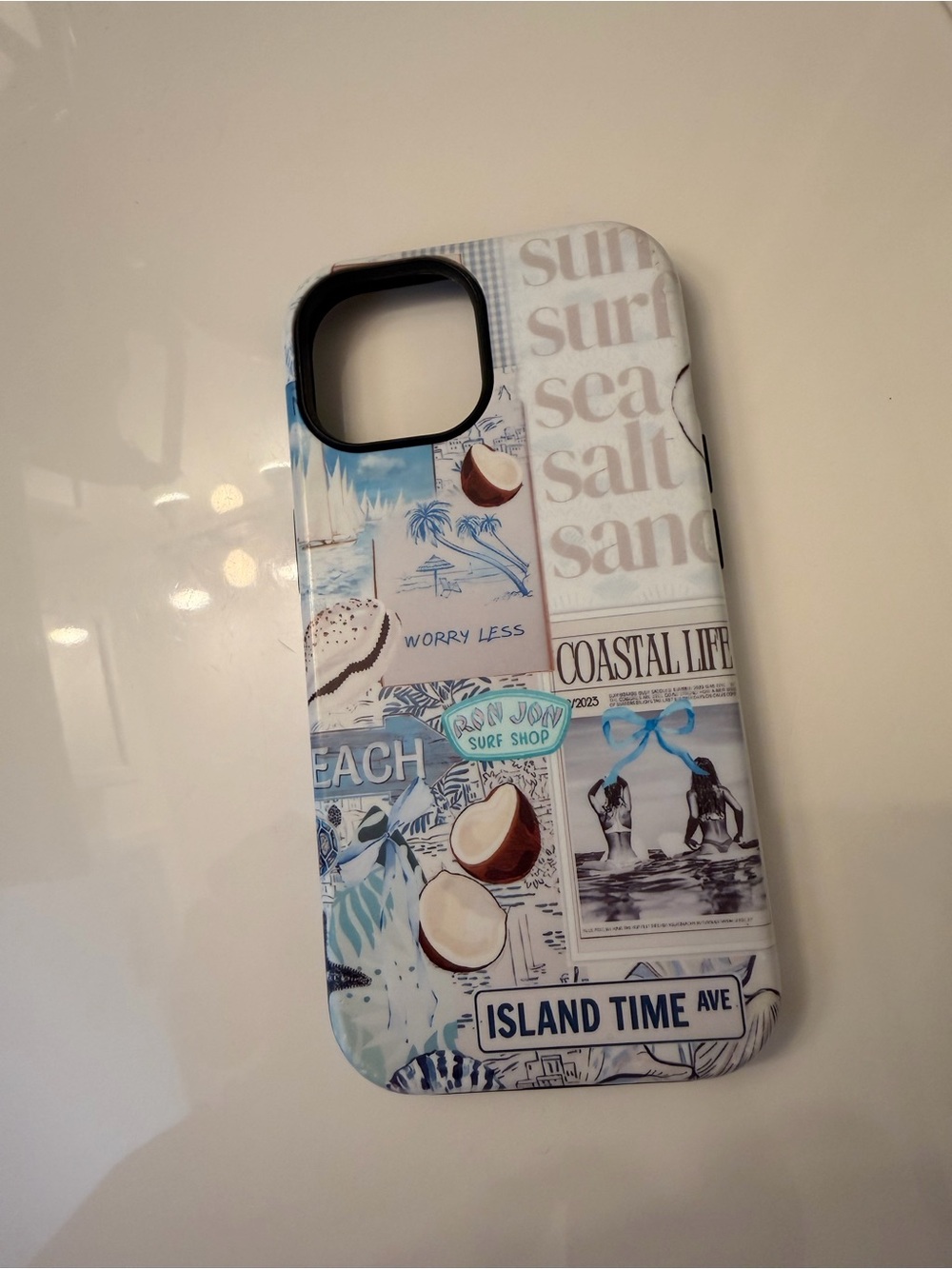 Coastal Island Time Blue White iPhone 15 Case